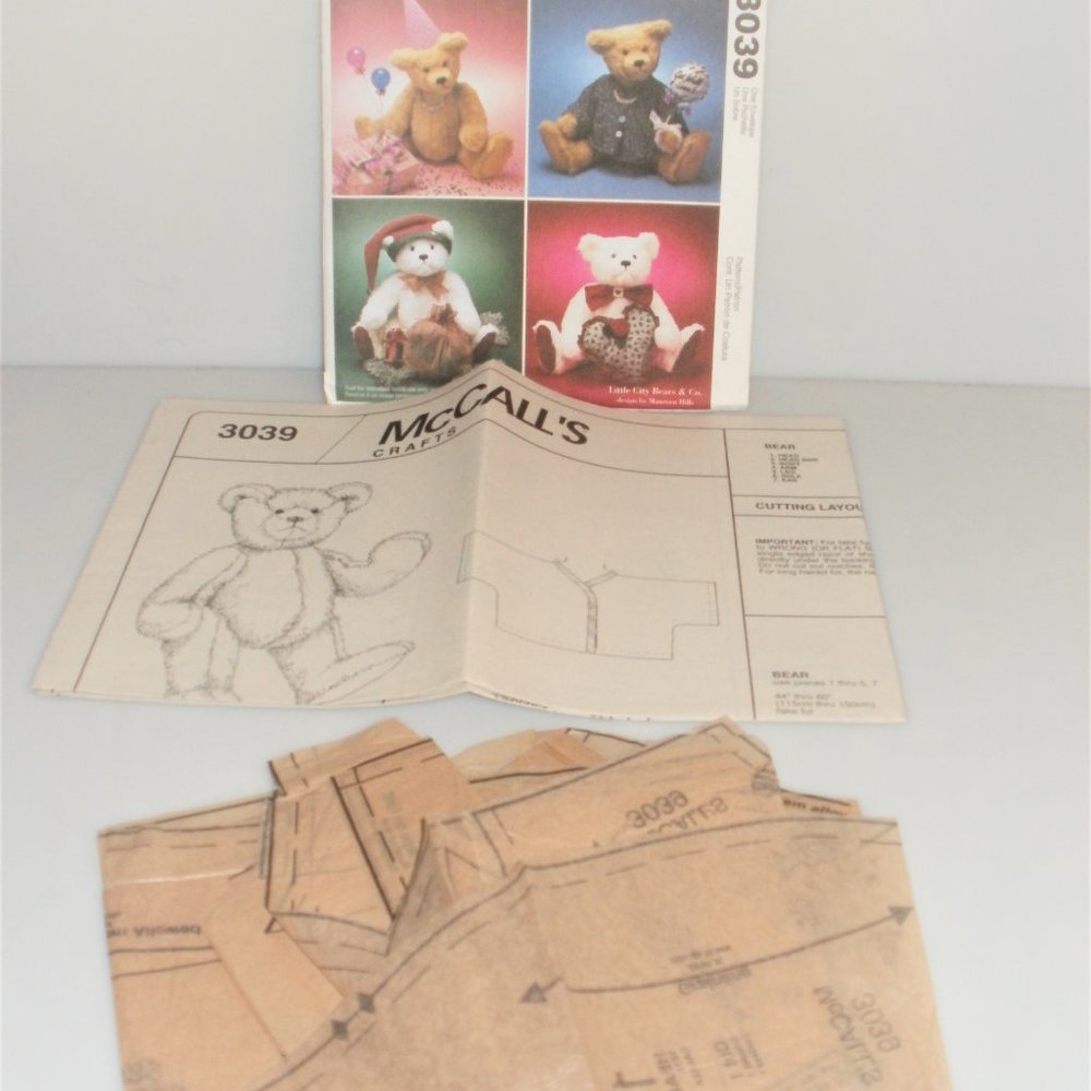 2000 McCall's Crafts THEME BEARS McCall's Pattern #3039 Sewing Pattern Teddy